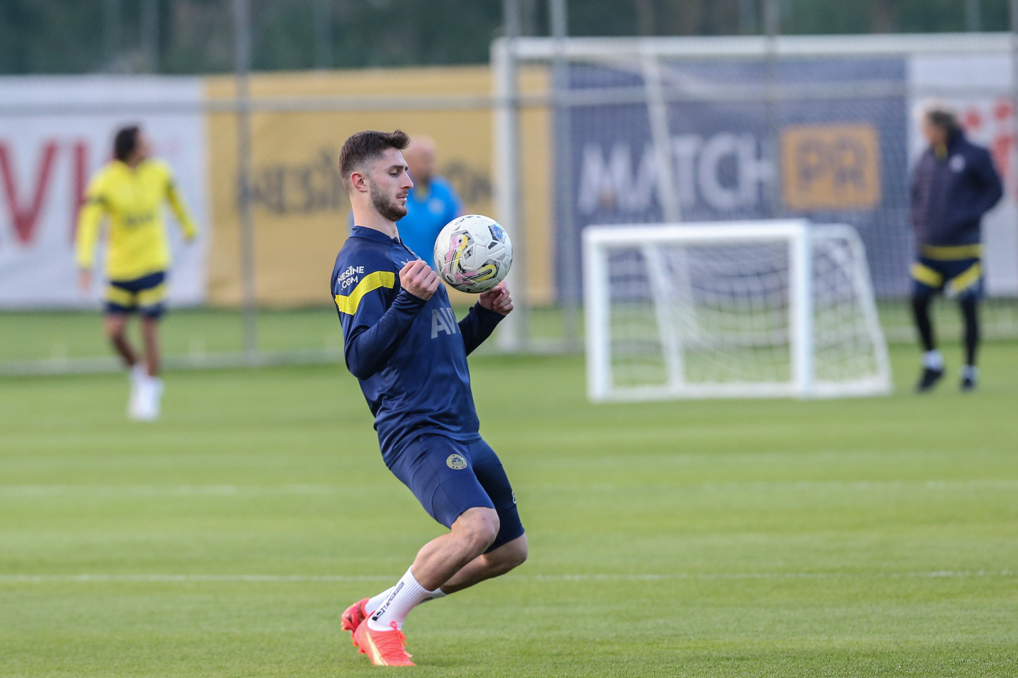 Transferde ismi geçmişti! Fenerbahçe’den flaş İsmail Yüksek kararı!