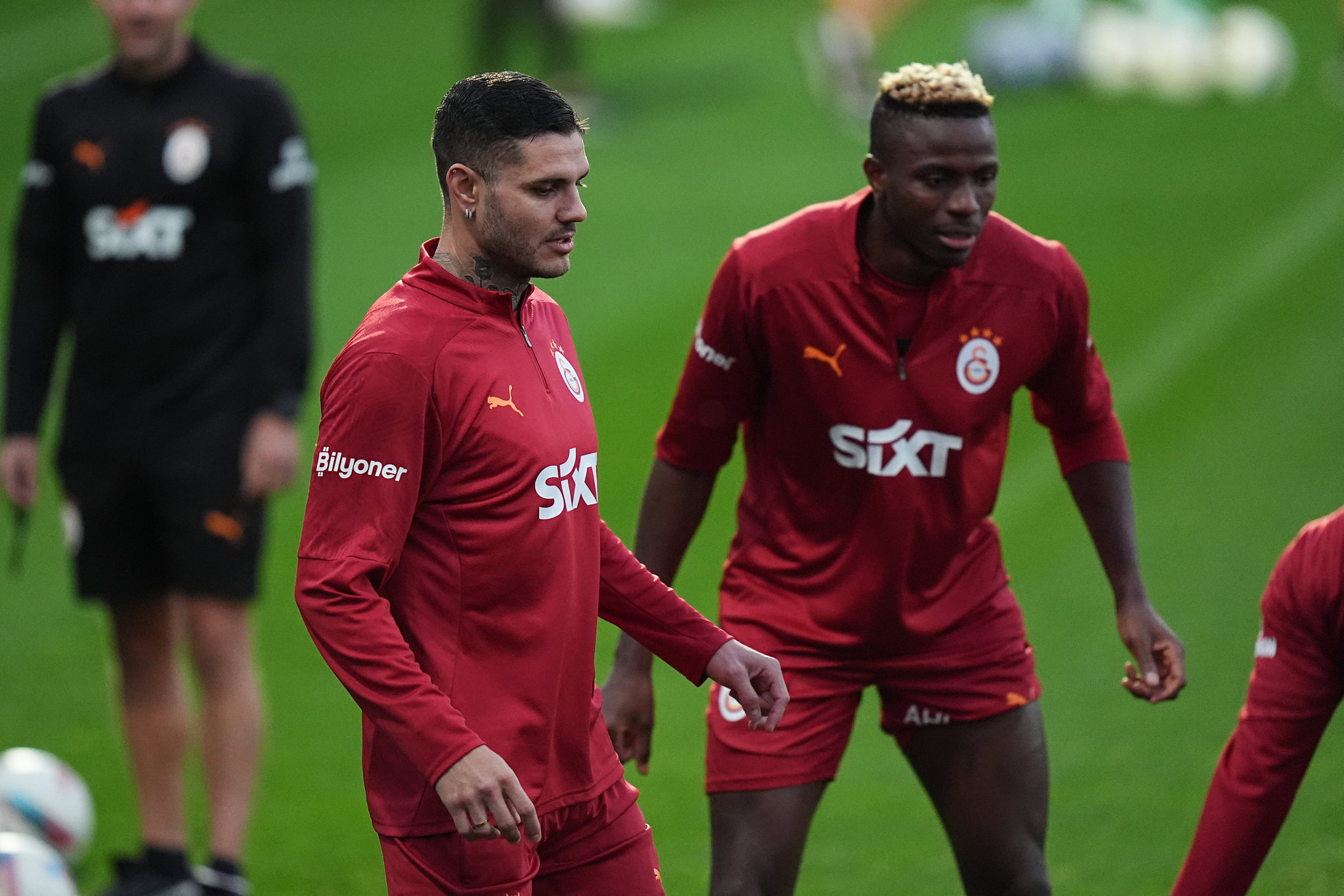 GALATASARAY HABERİ | Victor Osimhen mi, Dries Mertens mi? Okan Buruk kararını verdi!