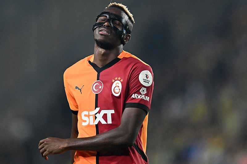 GALATASARAY HABERLERİ | Transferde flaş gelişme! Victor Osimhen devre arasında…