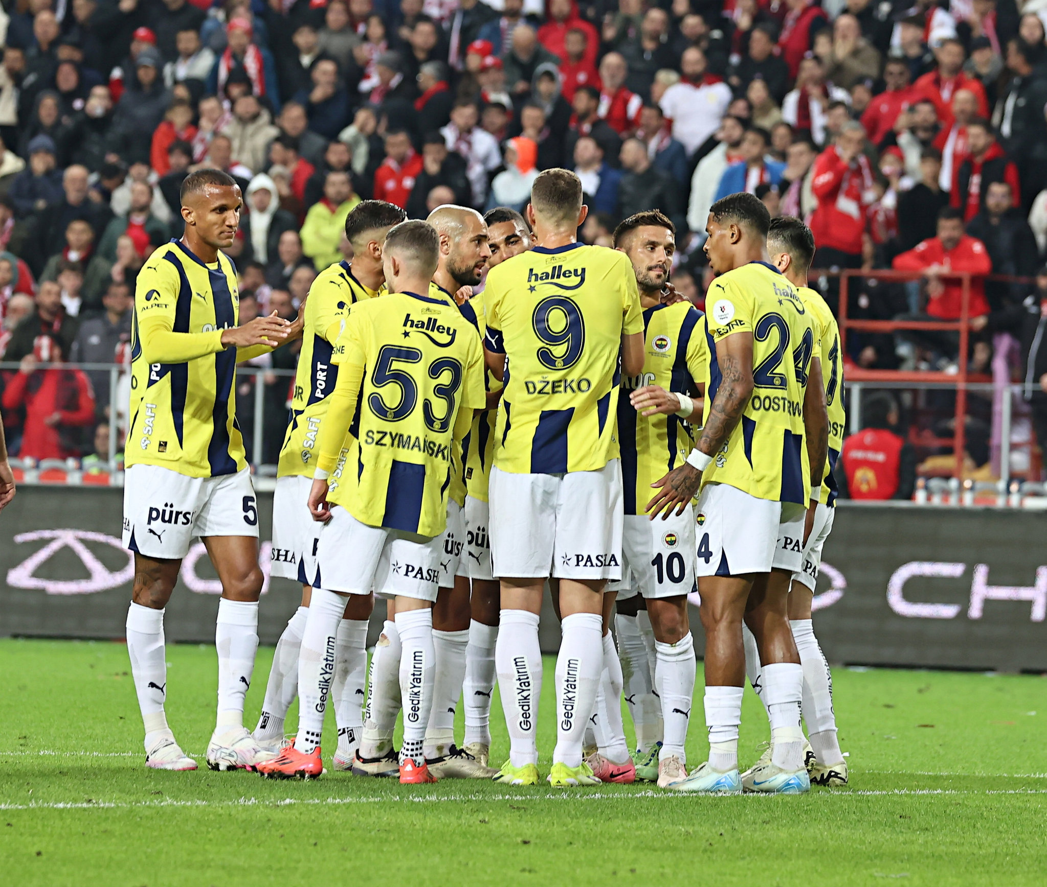 Fenerbahçe’yi şoke eden istatistikler! Geçen sezon zirvedeydiler