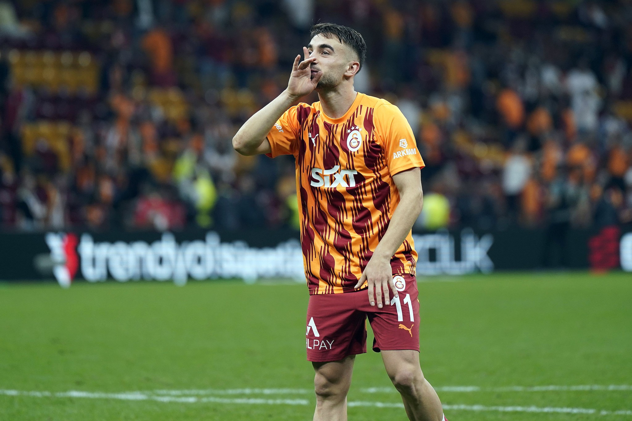 TRANSFER HABERİ: Galatasaray Yunus Akgün’ün bonservisini belirledi!