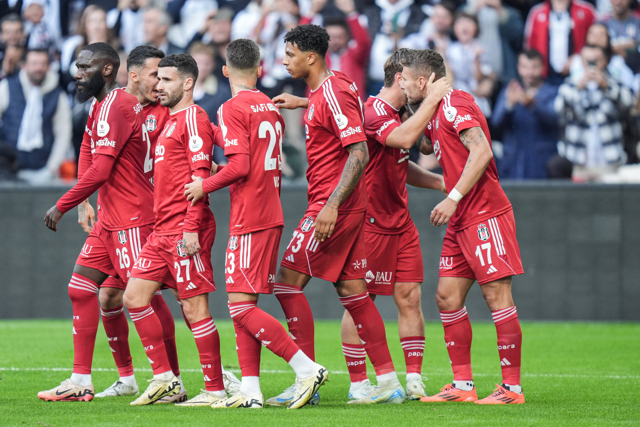 Giovanni van Bronckhorst kalecisini belirledi! İşte Beşiktaş’ın Lyon maçı muhtemel 11’i