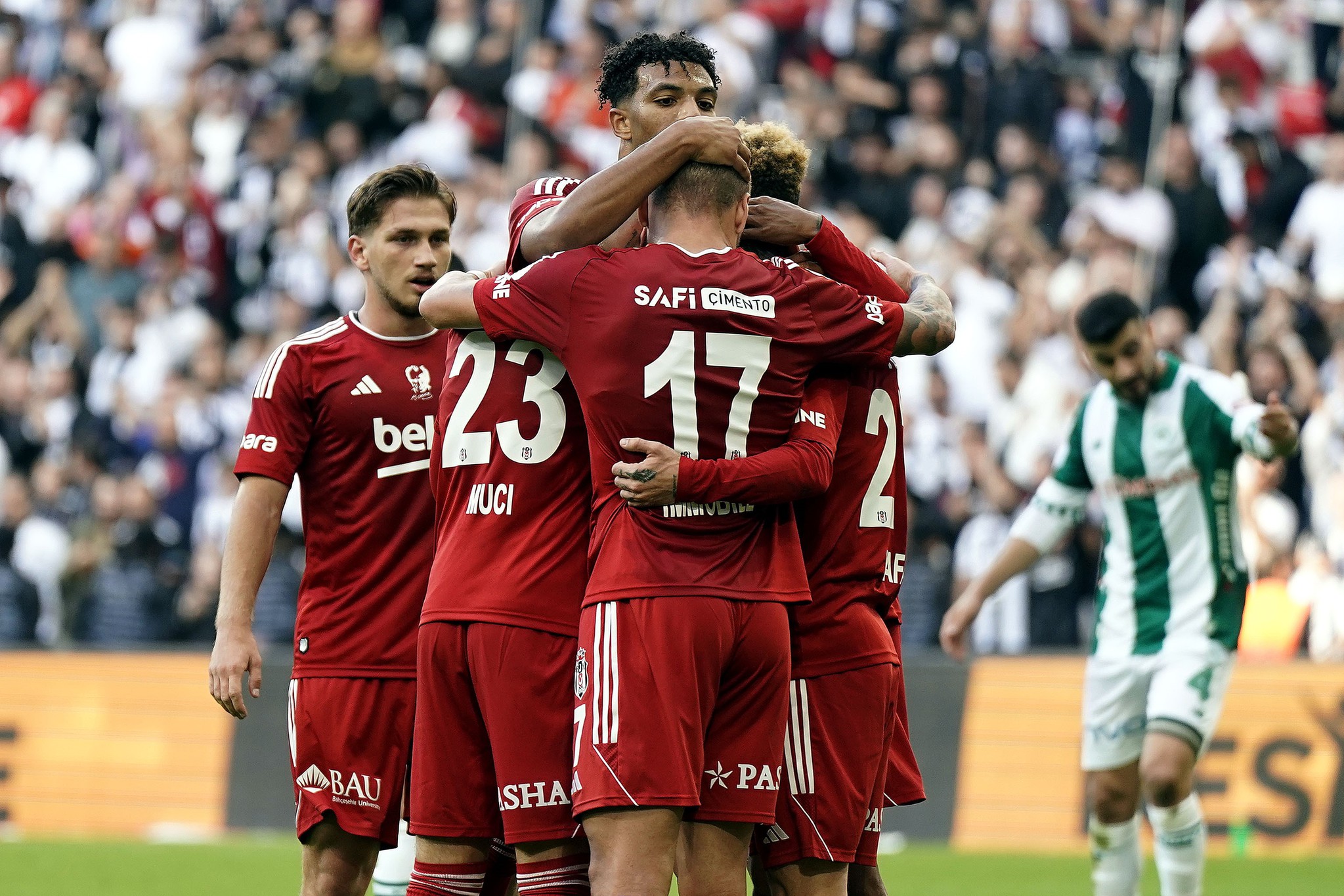 Giovanni van Bronckhorst kalecisini belirledi! İşte Beşiktaş’ın Lyon maçı muhtemel 11’i