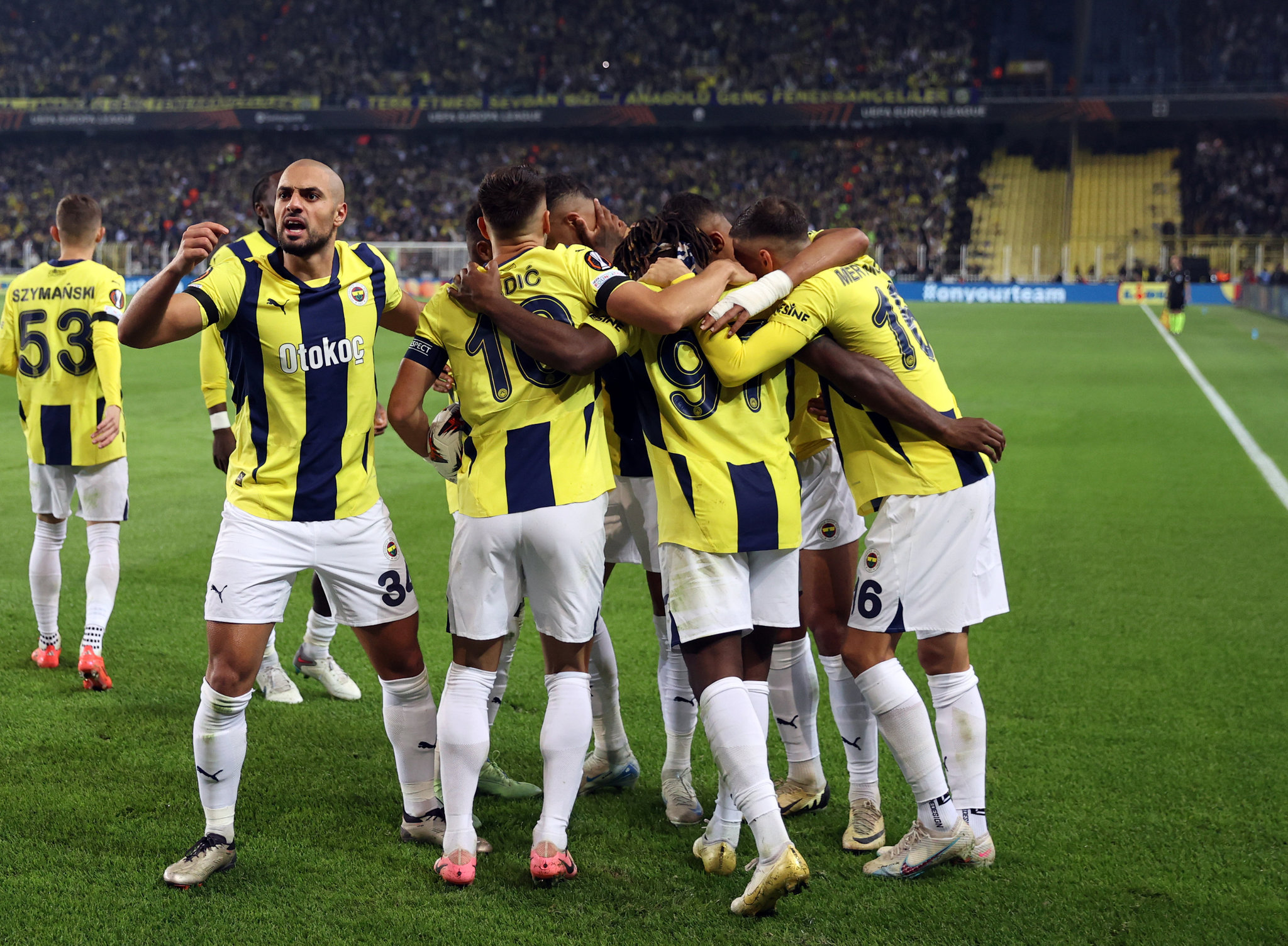 Fenerbahçe’den sağ bek harekatı! İtalyan yıldız listede