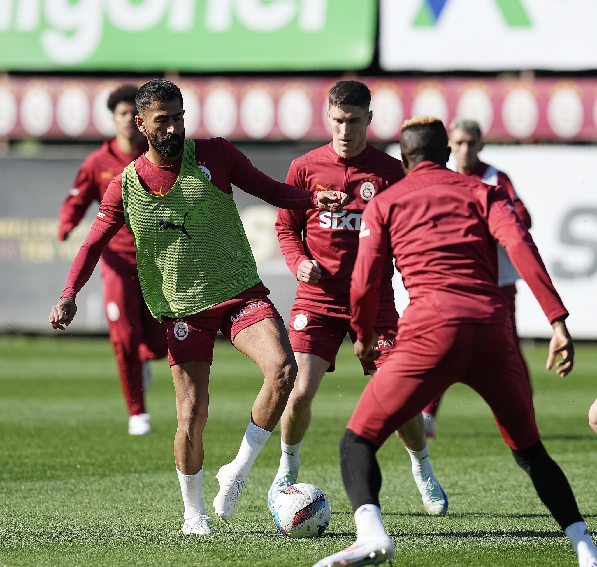 Beşiktaş’ın eski yıldızı Galatasaray’a! Ocak ayında yer yerinden oynayacak