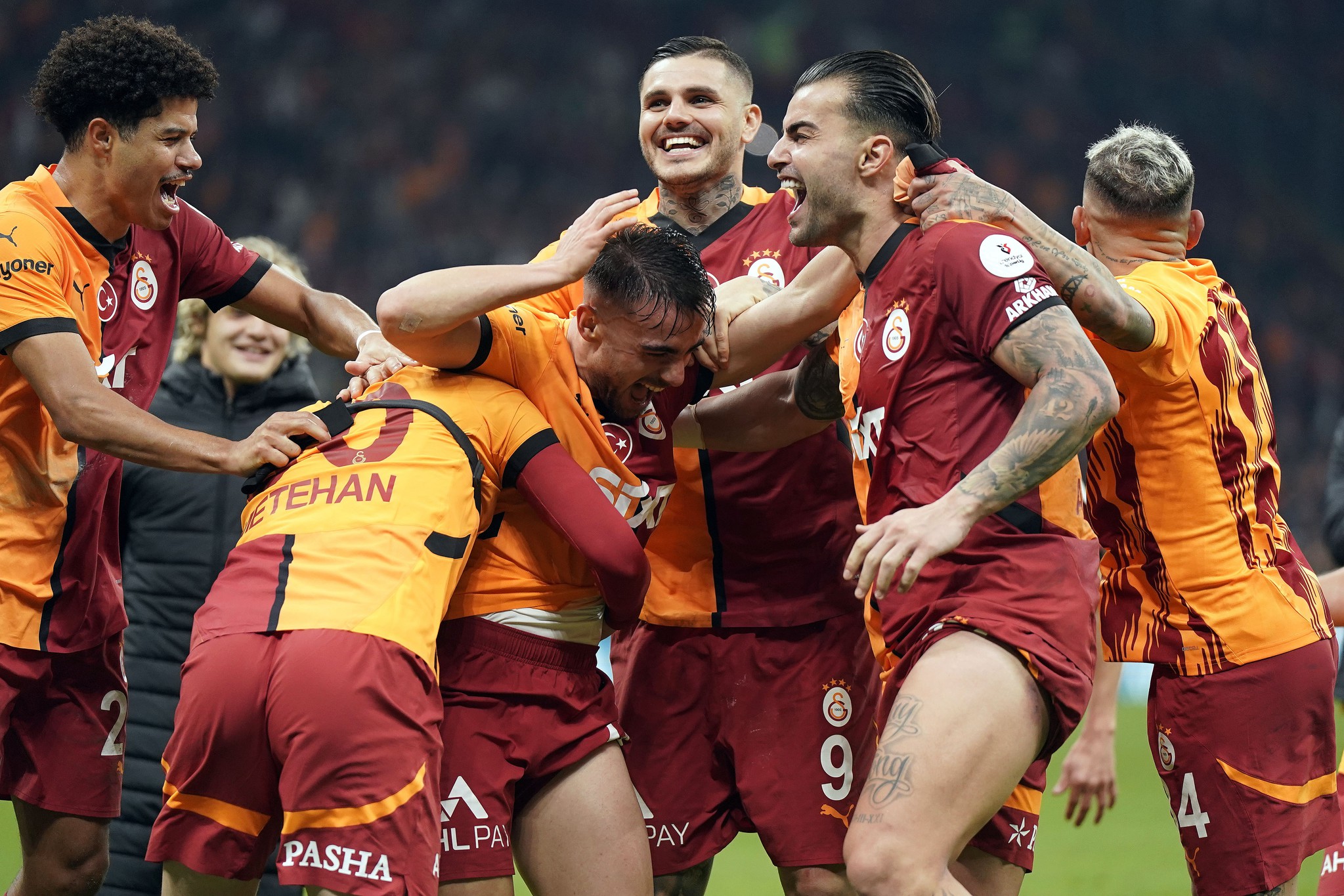 Galatasaray’da Tottenham maçı öncesi Osimhen endişesi!