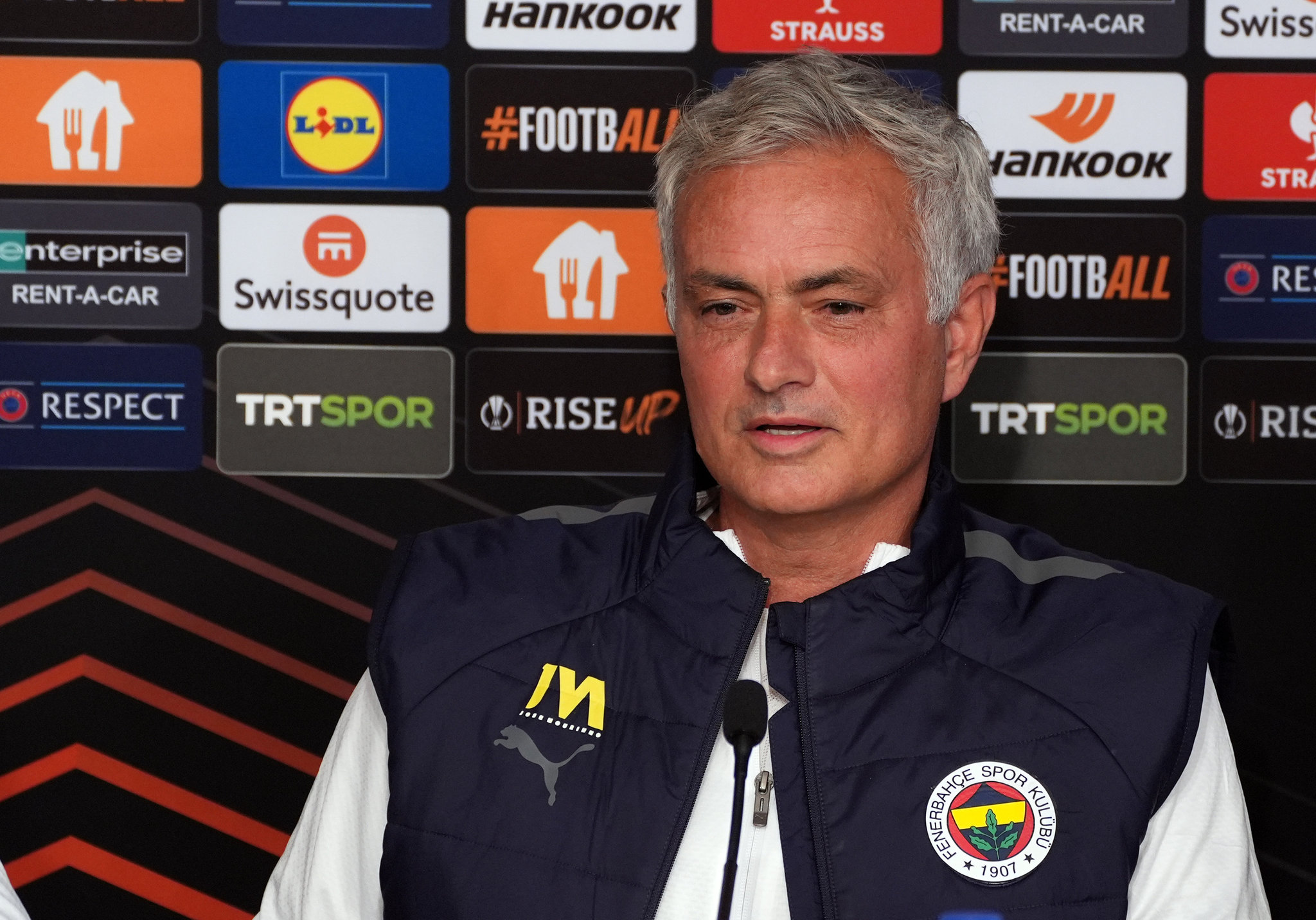 Jose Mourinho’dan Fenerbahçe için büyük fedakarlık!