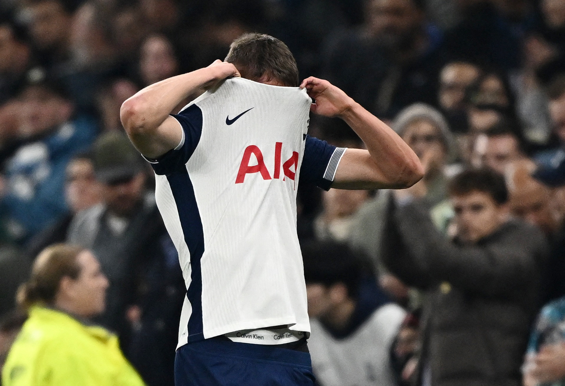 Tottenham’a Galatasaray maçı öncesi kötü haber!