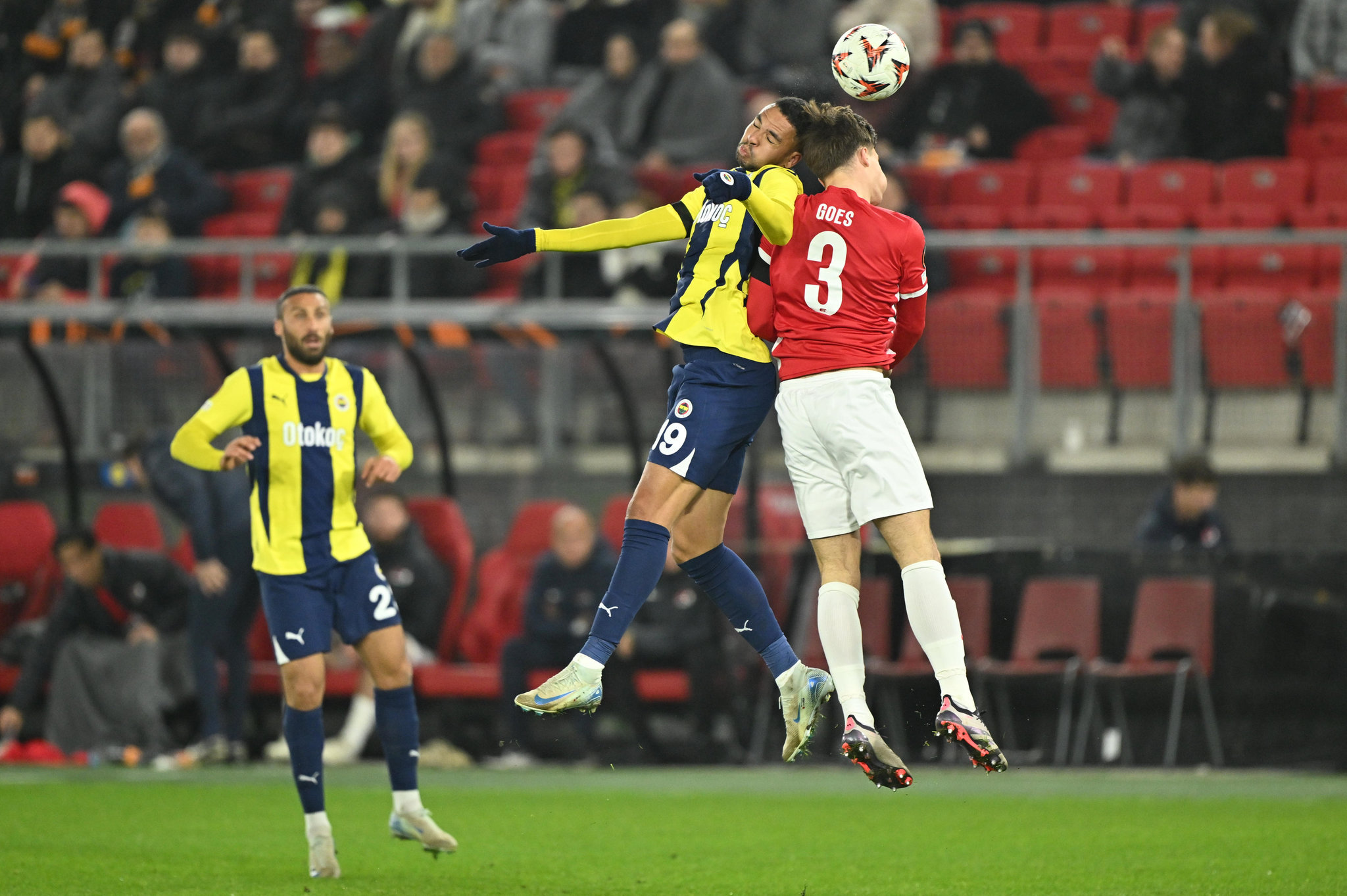 Fenerbahçe’de 9 ayrılık birden! Mourinho’dan AZ Alkmaar maçı sonrası radikal karar