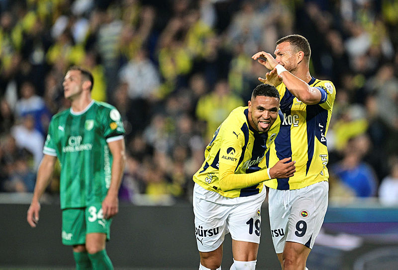 FENERBAHÇE TRANSFER HABERİ: Rekor bonservis ödenmişti! Youssef En-Nesyri ayrılıyor mu?