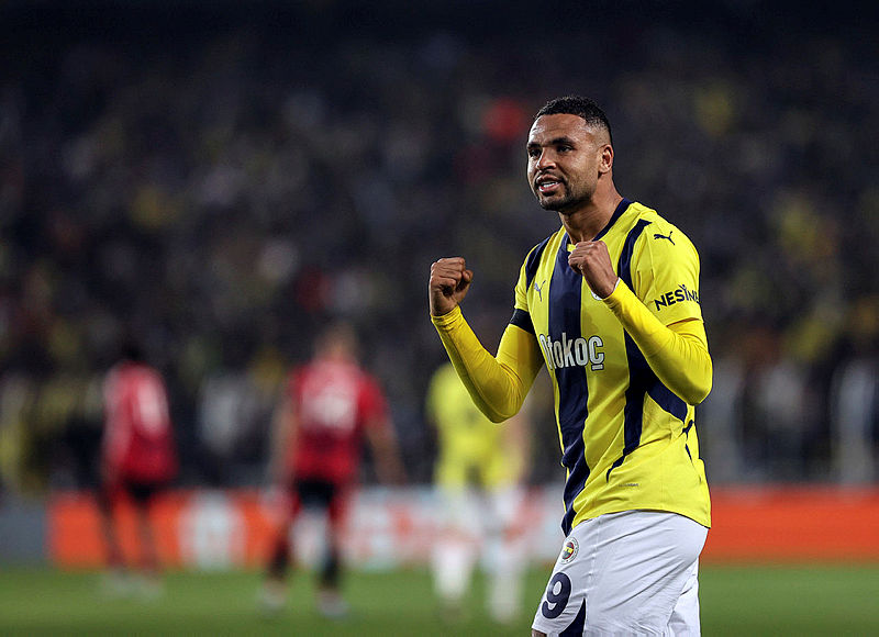 FENERBAHÇE TRANSFER HABERİ: Rekor bonservis ödenmişti! Youssef En-Nesyri ayrılıyor mu?