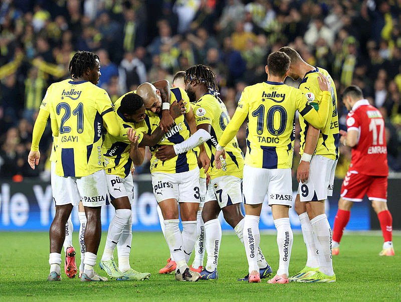 Fenerbahçe’den dev transfer! PSG’nin yıldızı için harekete geçildi