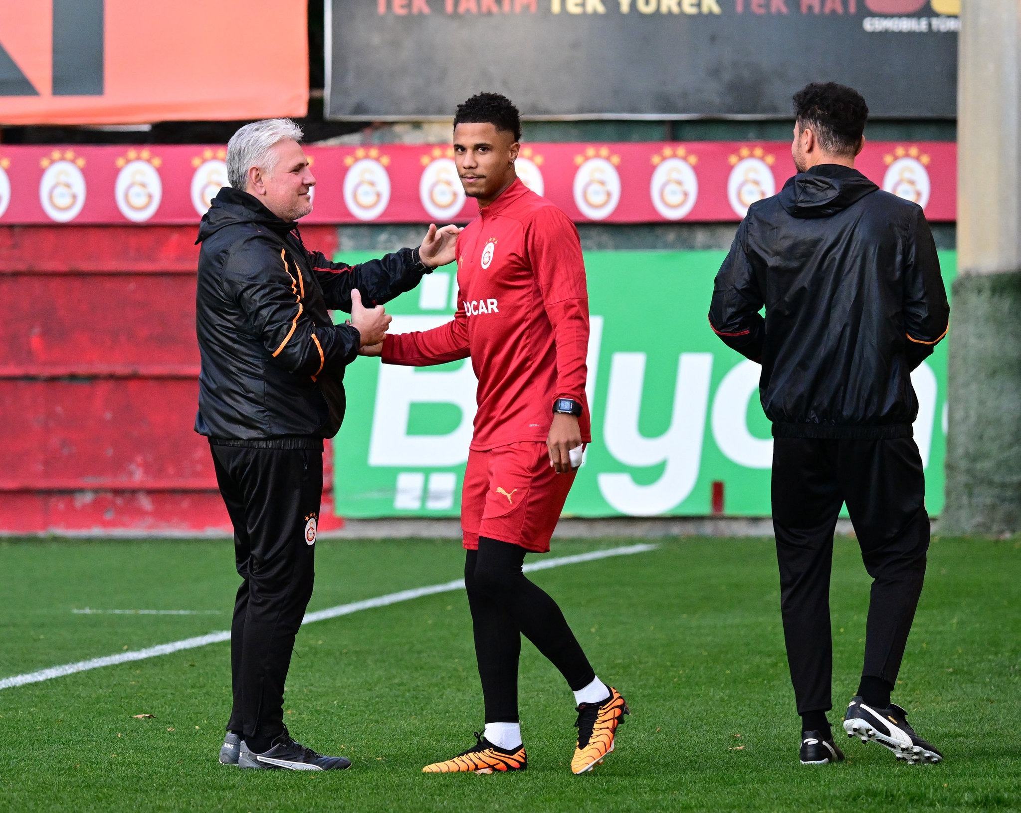 Galatasaray’da flaş Ismail Jakobs gelişmesi!