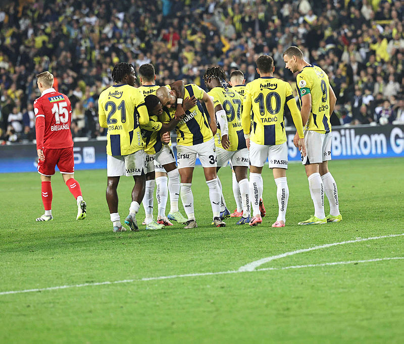 TRANSFER HABERİ | Süper Lig devlerinden Talisca kapışması! Devre arasında yarış başlayacak