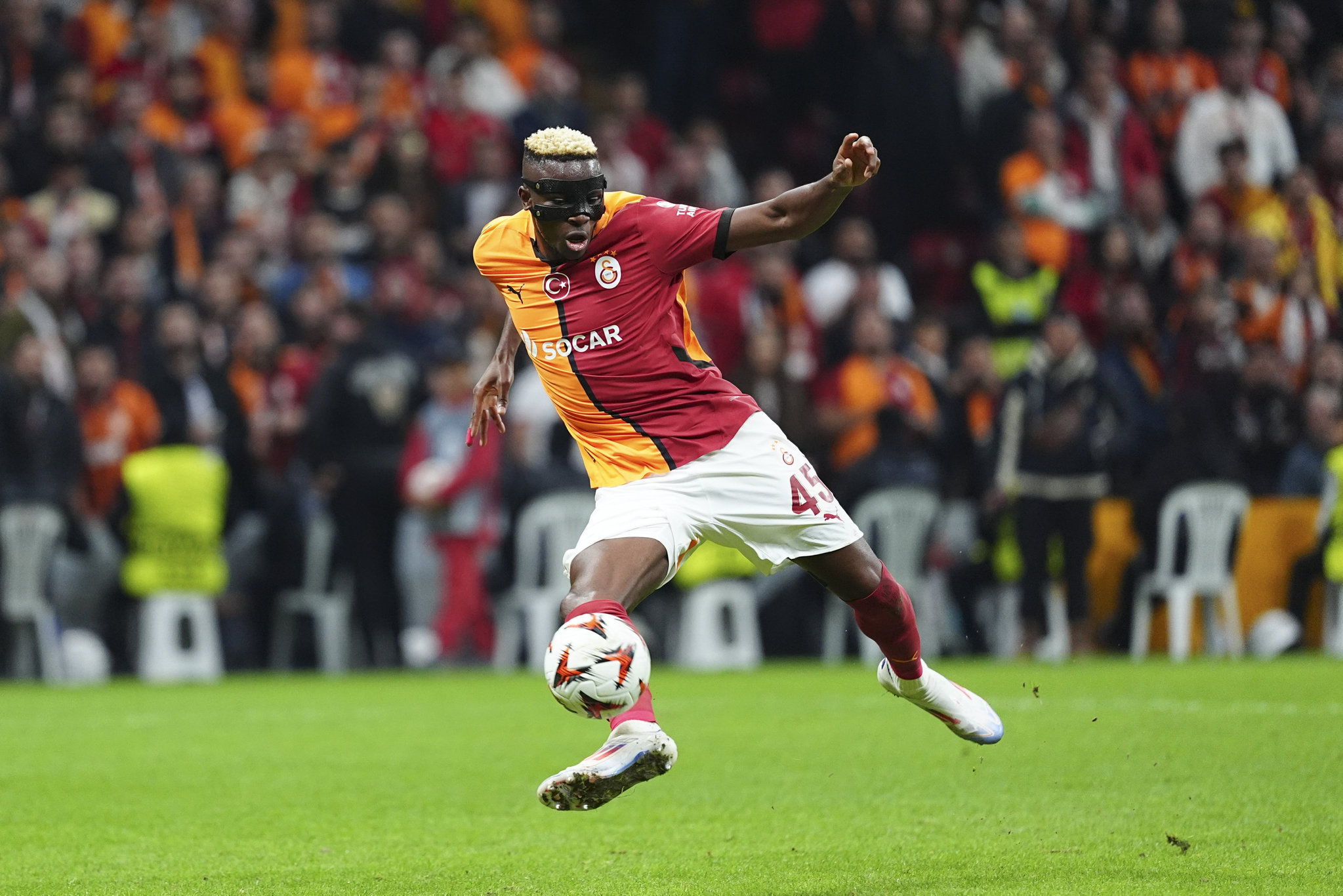 GALATASARAY HABERİ | Transferde Victor Osimhen çılgınlığı! Nijeryalı yıldıza Premier Lig’den 1 talip daha