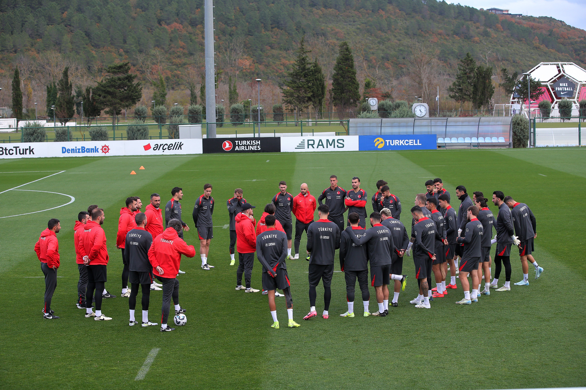 Milliler liderliği garantilemek için sahada! İşte Vincenzo Montella’nın Galler maçı muhtemel 11’i...