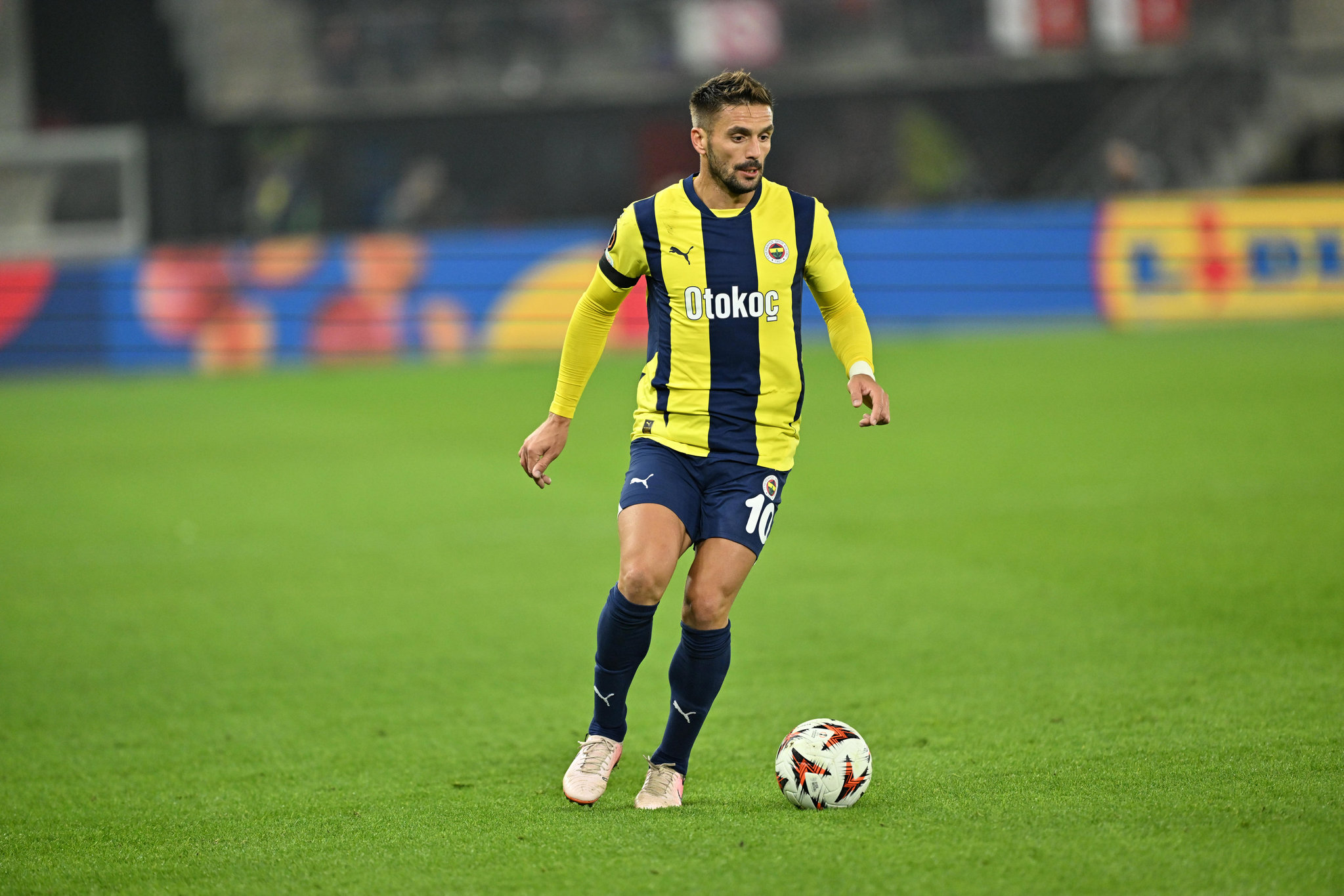 TRANSFER HABERİ: Beşiktaş’tan Fenerbahçeli yıldıza kanca! Herkes İrfan Can Kahveci derken...