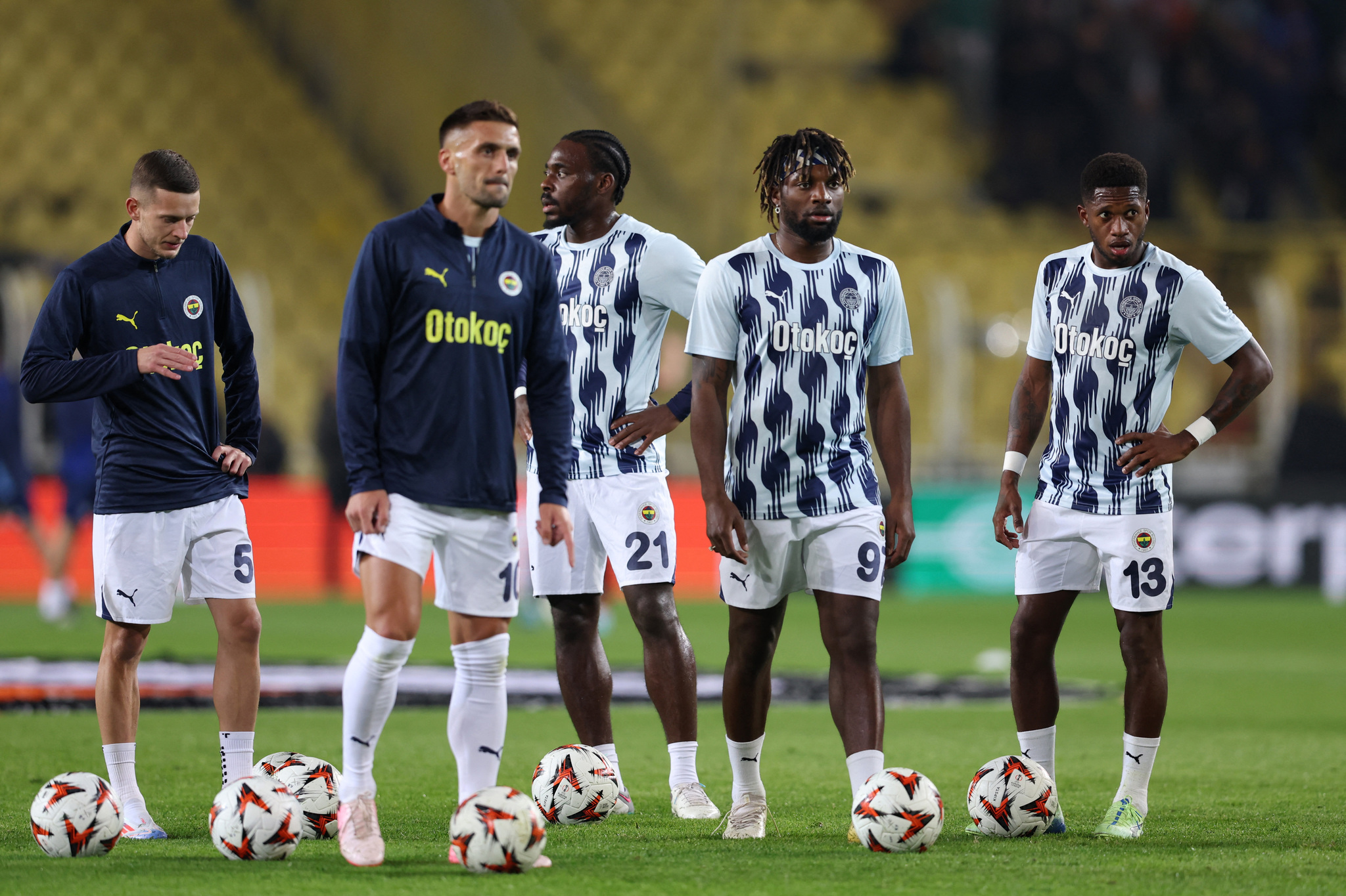 TRANSFER HABERİ: Fenerbahçe’de şaşırtan ayrılık! Herkes En-Nesyri derken...