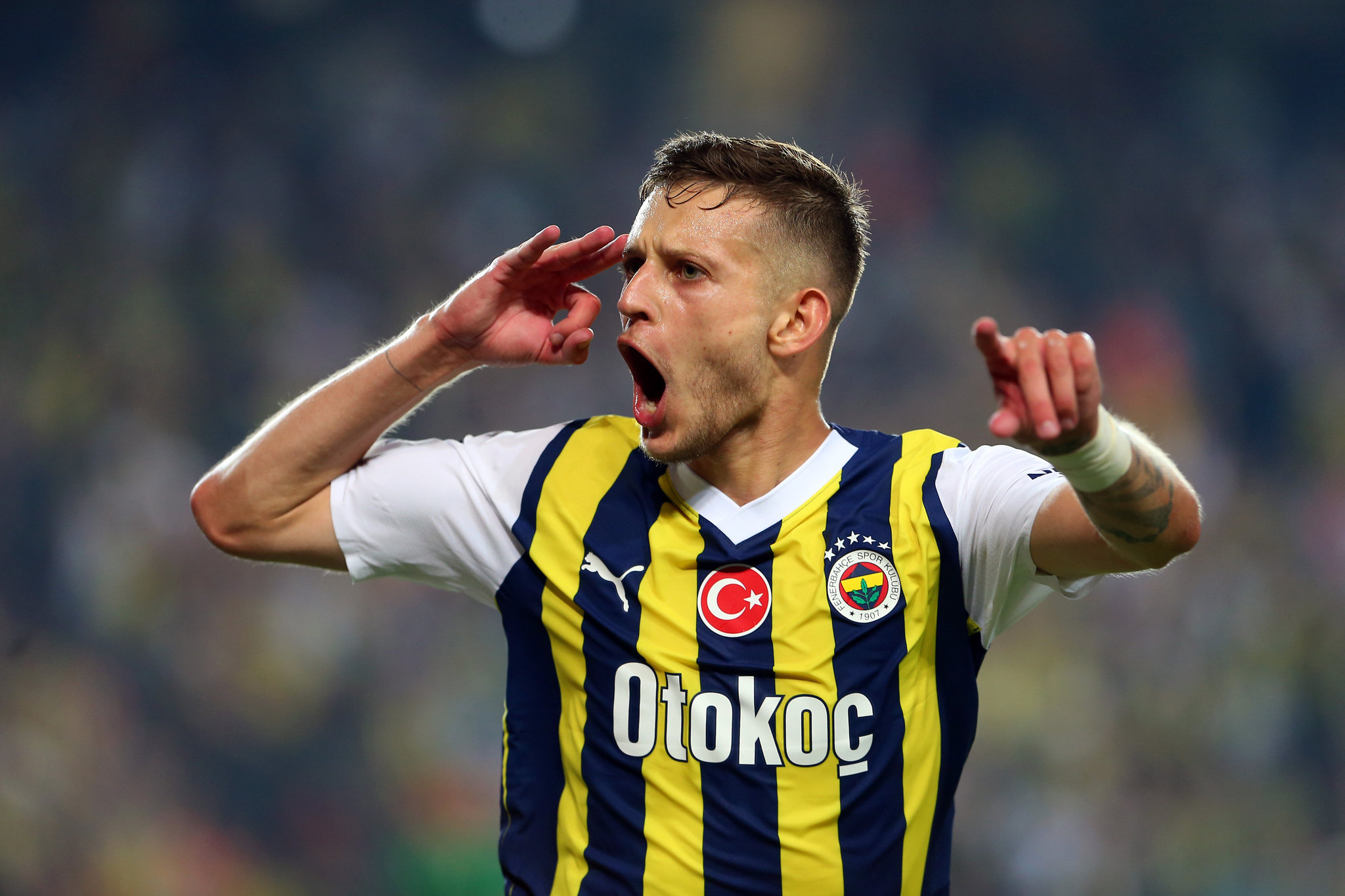 FENERBAHÇE TRANSFER HABERİ | Sebastian Szymanski için yarışa tutuştular! 3 Avrupa ekibi devrede