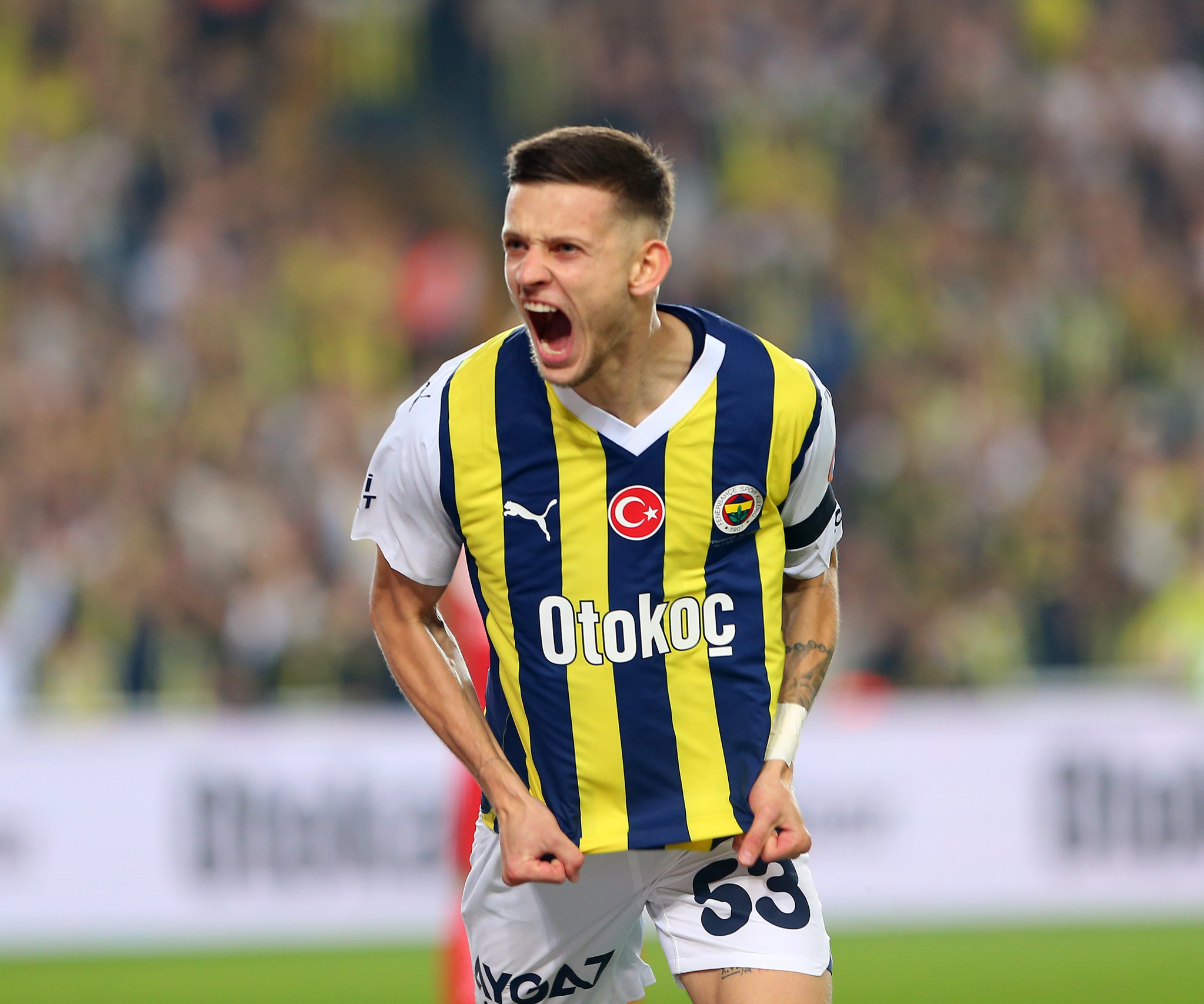 FENERBAHÇE TRANSFER HABERİ | Sebastian Szymanski için yarışa tutuştular! 3 Avrupa ekibi devrede