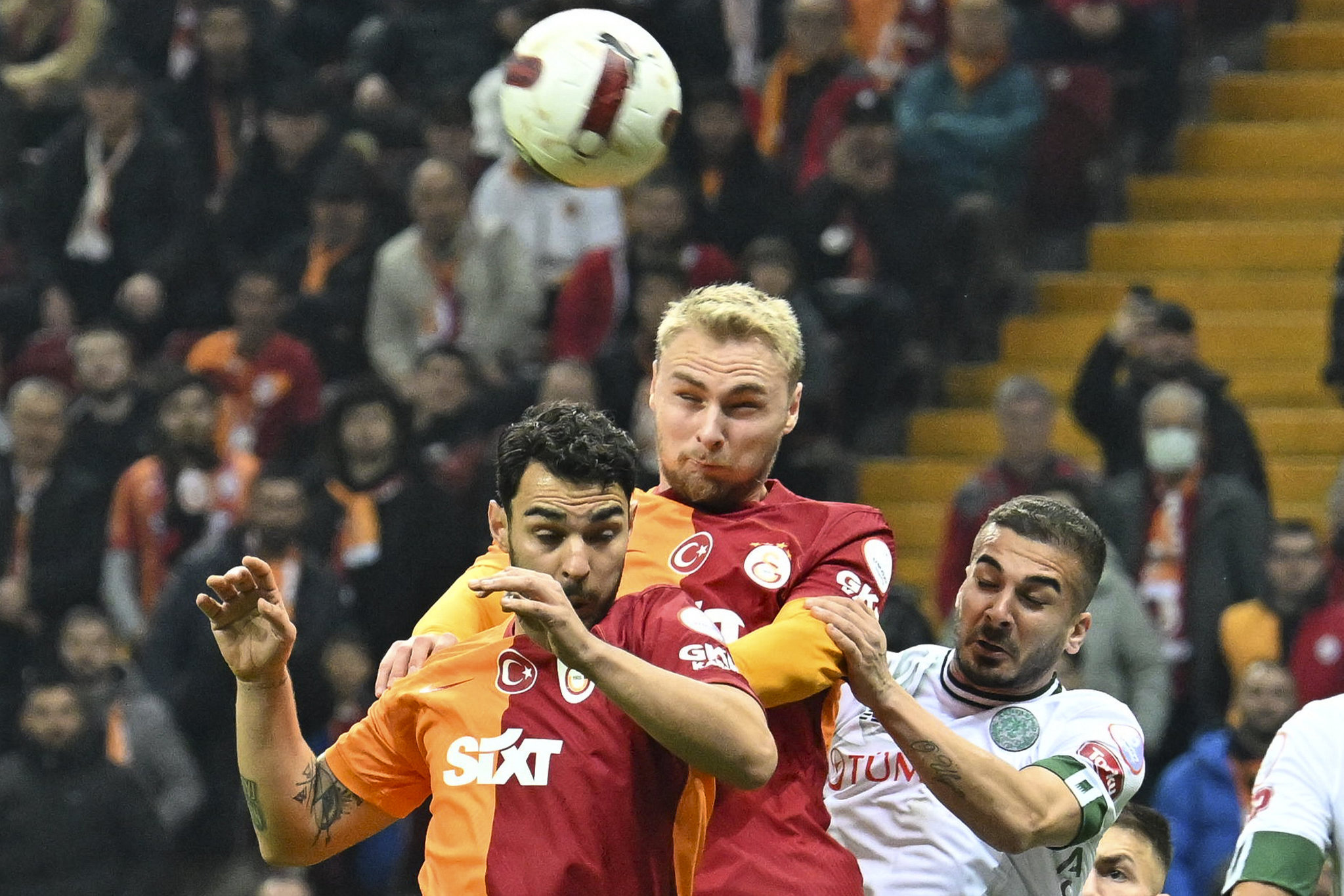 Galatasaray’da bir hikaye bitiyor! Okan Buruk’tan Nelsson ayrılığına onay!