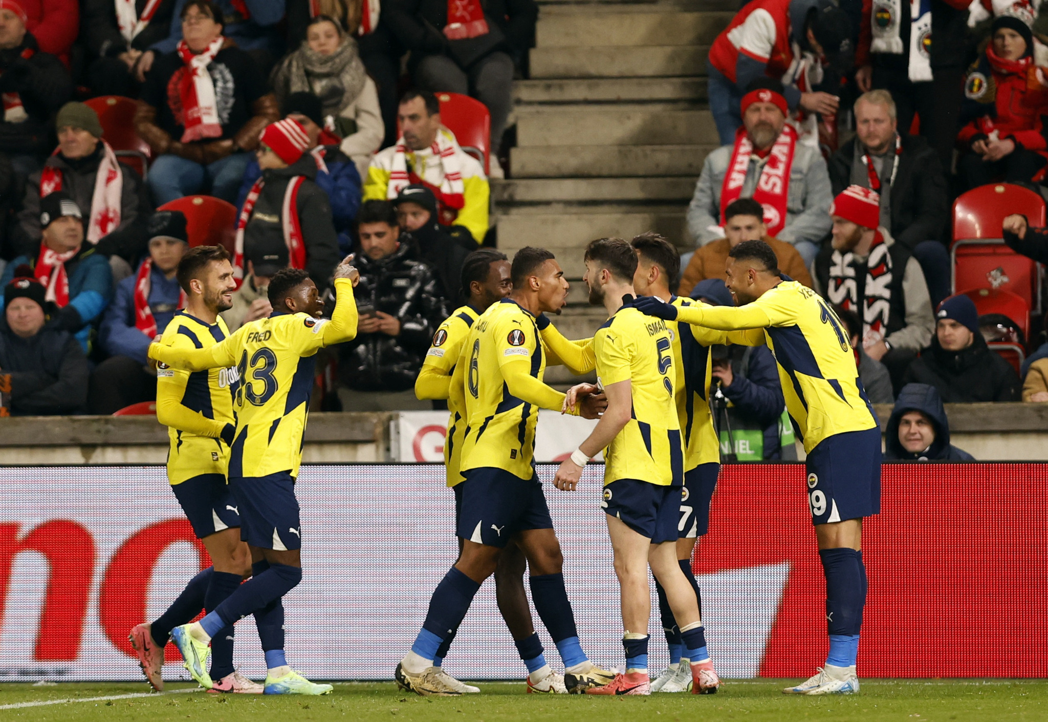 Beşiktaş, Fenerbahçe ve Galatasaray sahne aldı! İşte UEFA Avrupa Ligi’nde güncel puan durumu