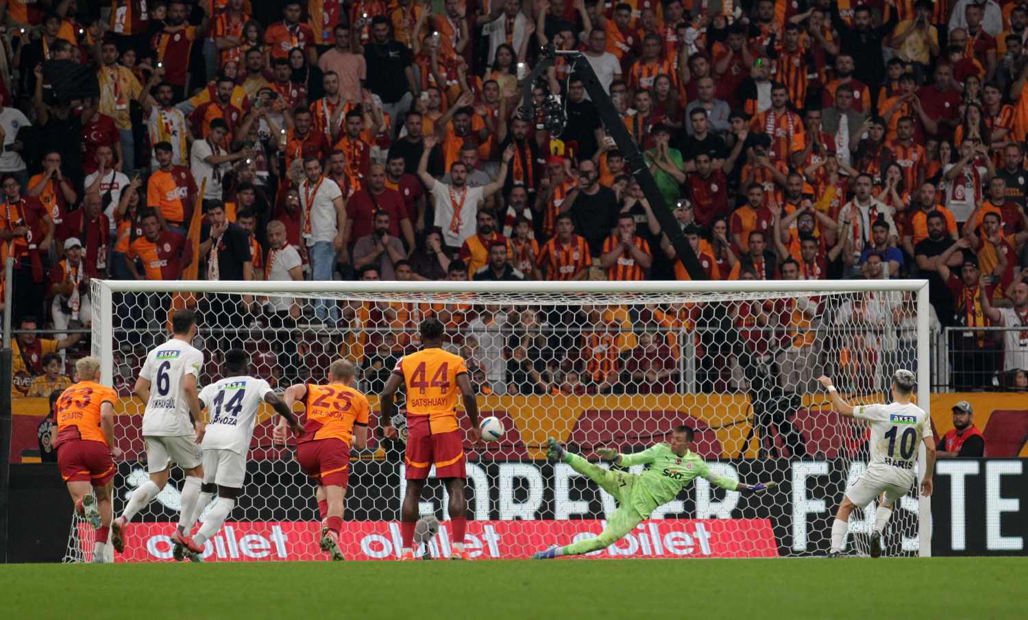 TRANSFER HABERİ: Galatasaray Icardi’nin alternatifini İtalya’da buldu!