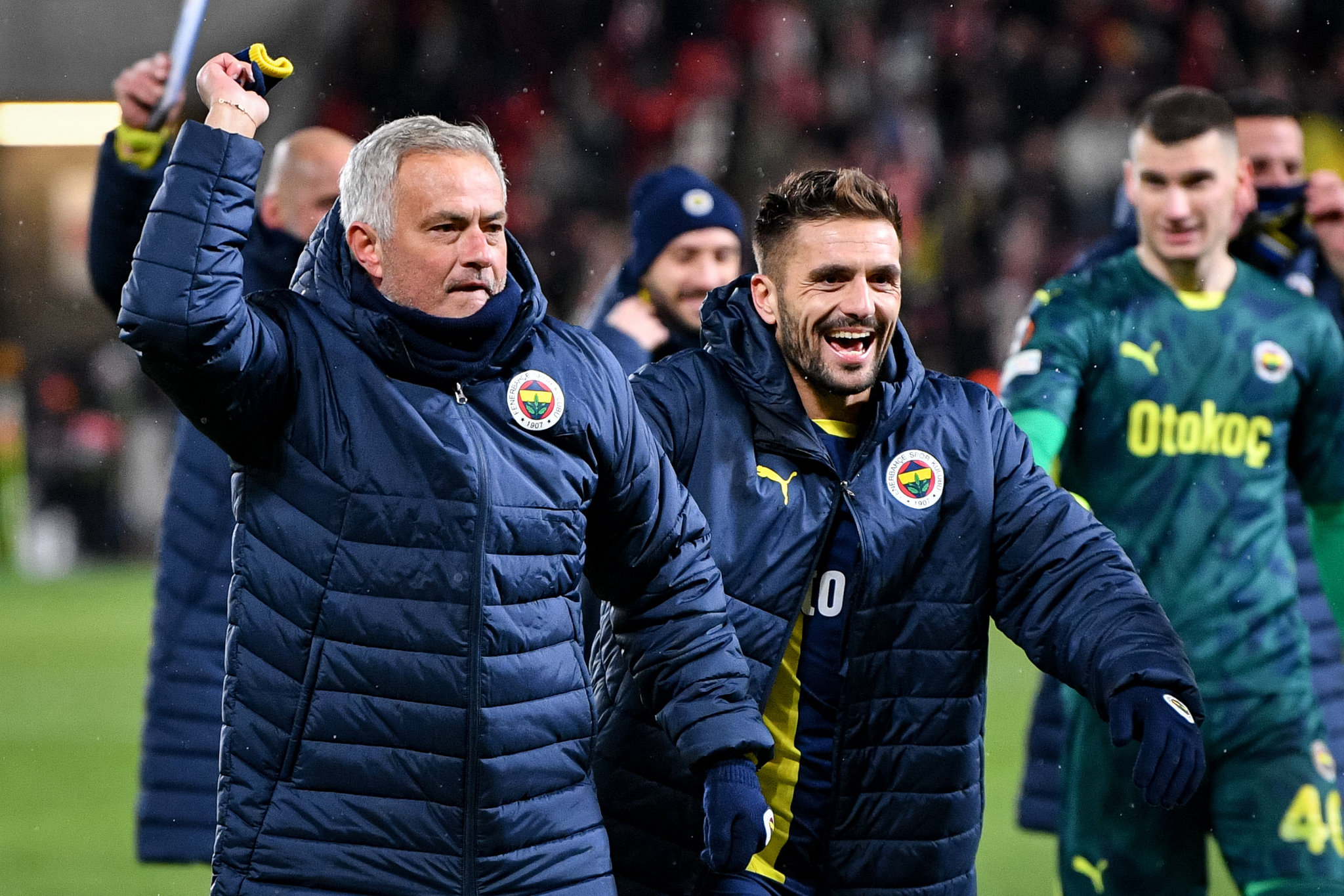 Fenerbahçe’den radikal karar! Yıldız ismin lisansı donduruluyor