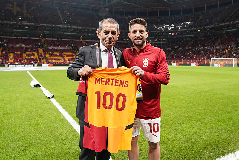 Dries Mertens için devler transfer yarışına girdi! Galatasaray’a veda edebilir