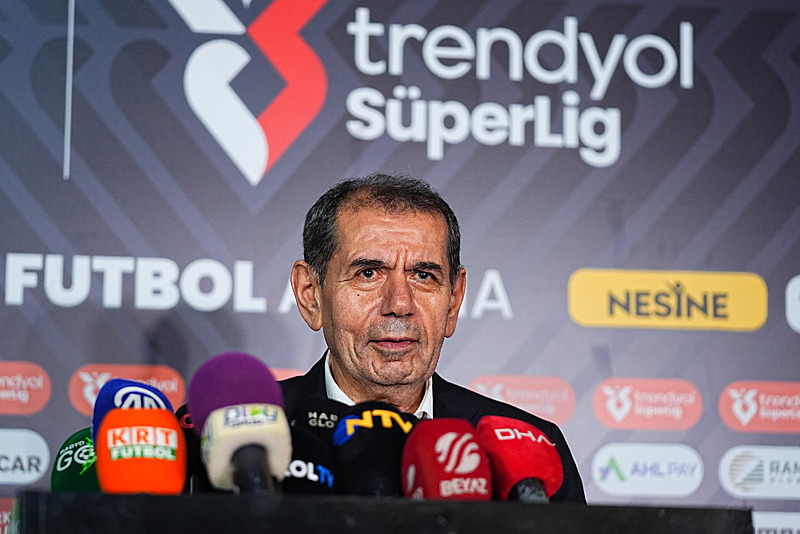 Galatasaray’a transferde kötü haber! Osimhen’in menajeriyle görüşmelere başladılar