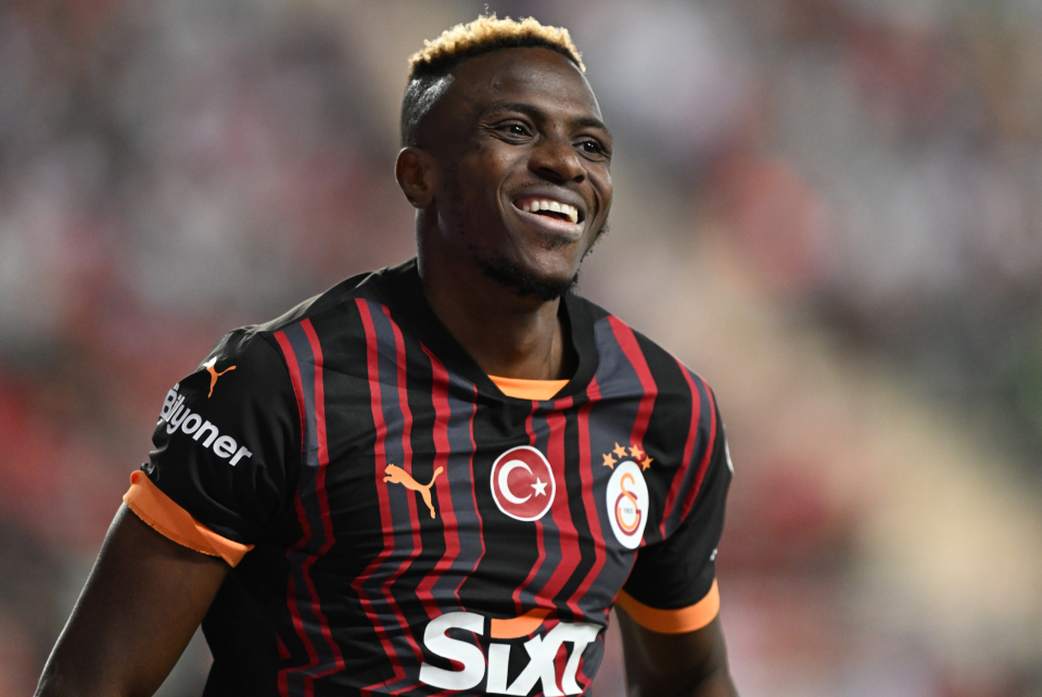 Galatasaray’a transferde kötü haber! Osimhen’in menajeriyle görüşmelere başladılar