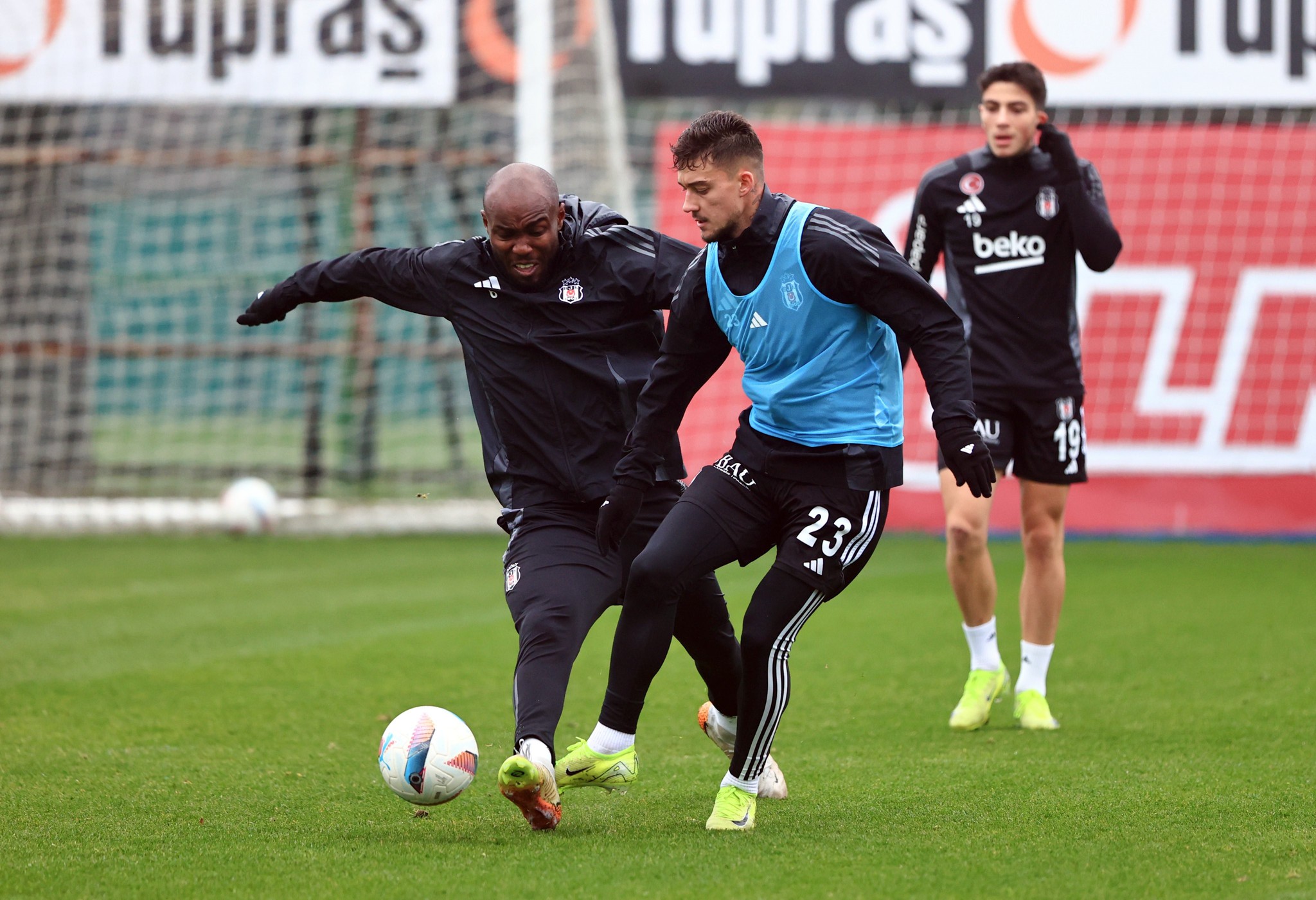 Beşiktaş’ta radikal karar! İşte Kartal’ın Fenerbahçe maçı 11’i