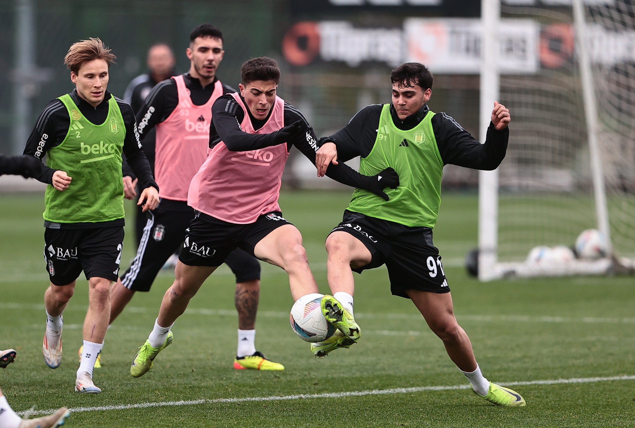 Beşiktaş’ta radikal karar! İşte Kartal’ın Fenerbahçe maçı 11’i