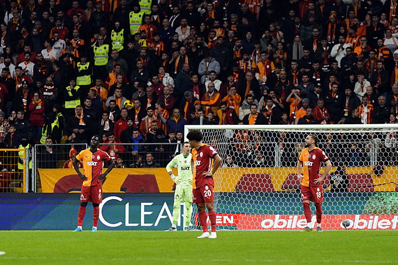 Galatasaray’ı transferde yıkan haber! Victor Osimhen...