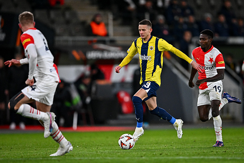 TRANSFER HABERİ - Dolmabahçe’ye scout akını! Fenerbahçeli 3 yıldızı izleyecekler