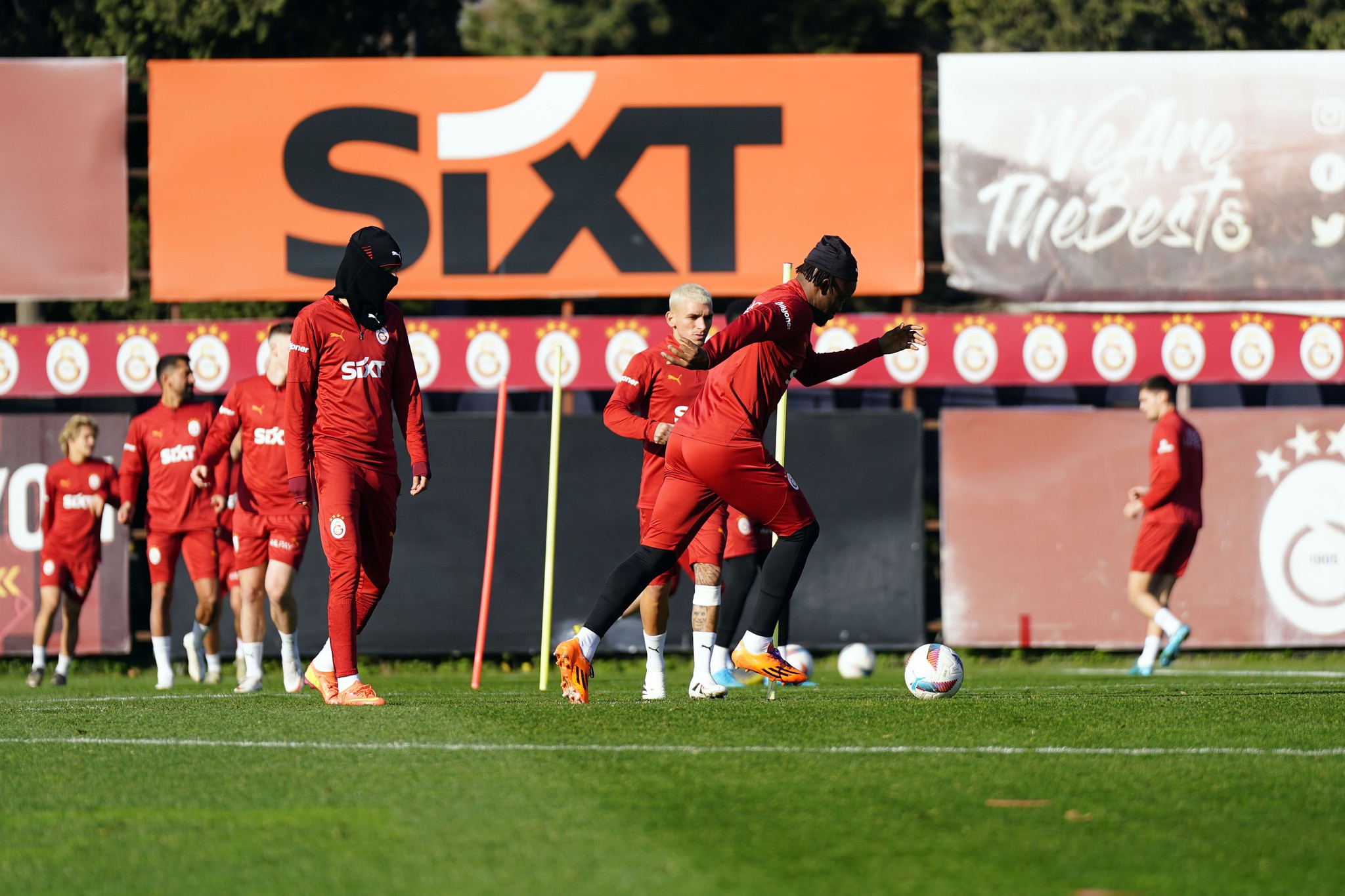 Okan Buruk’tan radikal karar! İşte Galatasaray’ın Sivasspor maçı 11’i