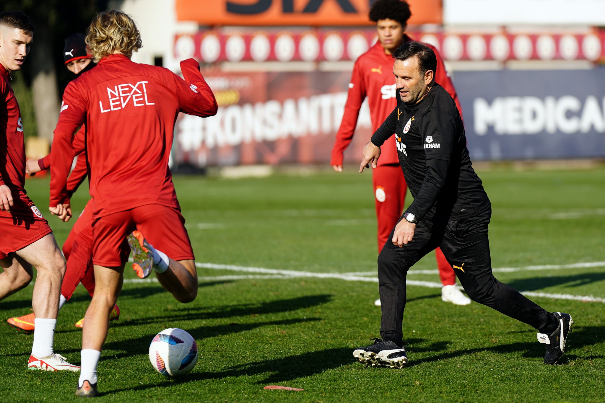 Okan Buruk’tan radikal karar! İşte Galatasaray’ın Sivasspor maçı 11’i