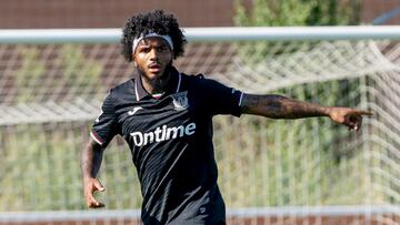 TRANSFER HABERİ | Galatasaray’dan sağ beke bomba hamle! Beşiktaş’ın eski yıldızına kanca