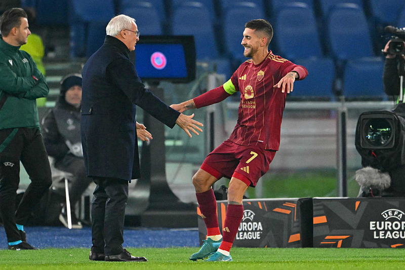 Galatasaray’dan transfer bombası! Lorenzo Pellegrini için görüşmeler başladı