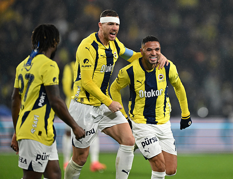 TRANSFER HABERİ | Fenerbahçe’den stoper operasyonu! Sakatlıklar sonrası harekete geçildi... 62 milyon Euro’luk takviye