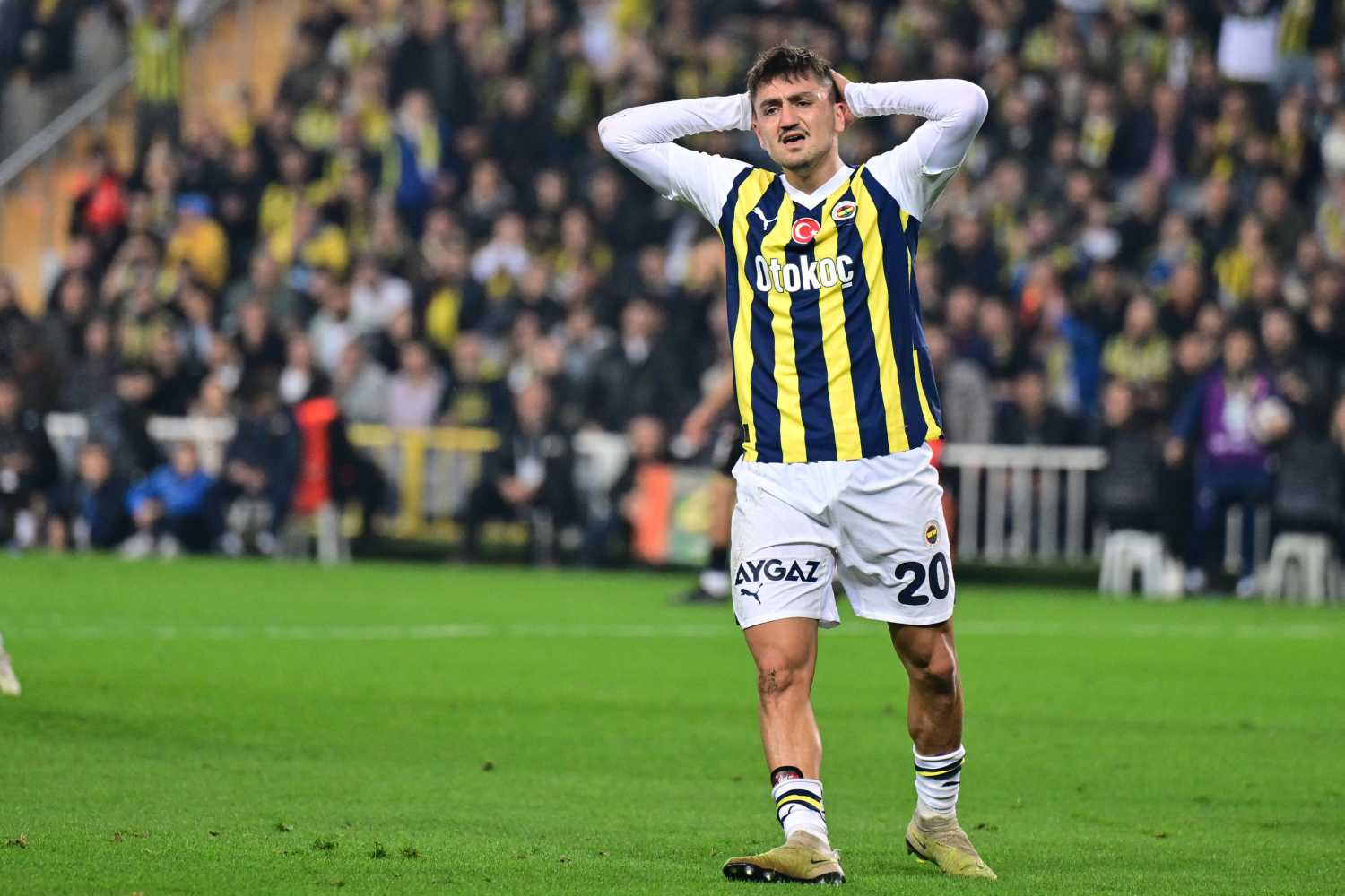 FENERBAHÇE TRANSFER HABERİ: Cengiz Ünder’den şok karar! Bunu kimse beklemiyordu