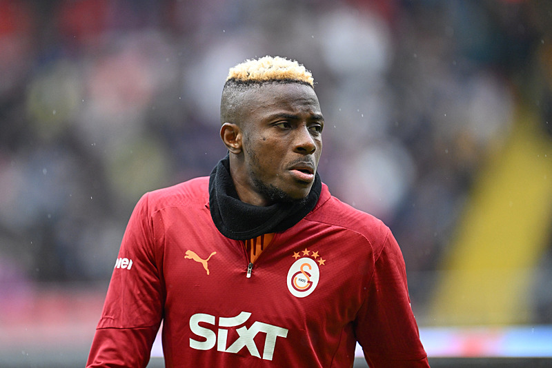 Galatasaray’da Victor Osimhen gelişmesi! 2 dev transferde devreye girdi