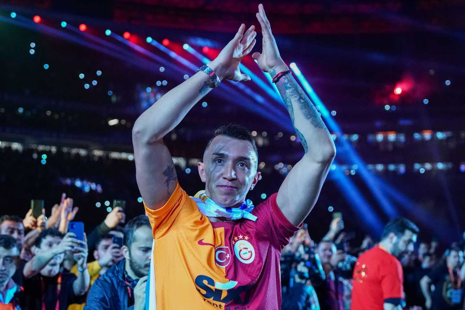 Galatasaray’da Fernando Muslera’nın geleceği netleşti! Transfer olmak istediği takım...