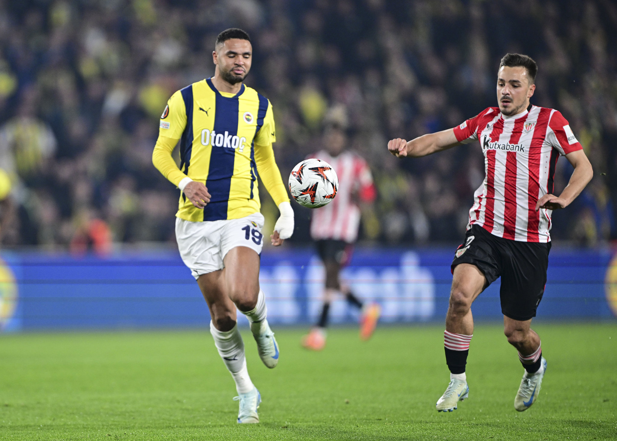 FENERBAHÇE TRANSFER HABERİ: Al-Nassr İstanbul’a geliyor! İşte En-Nesyri’nin tarihi bonservis ücreti