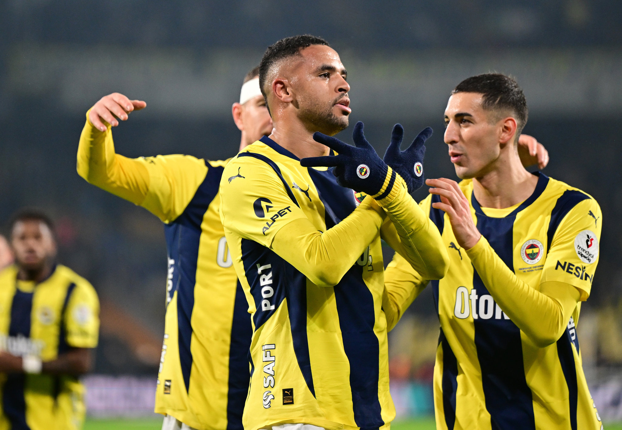 FENERBAHÇE TRANSFER HABERİ: Al-Nassr İstanbul’a geliyor! İşte En-Nesyri’nin tarihi bonservis ücreti