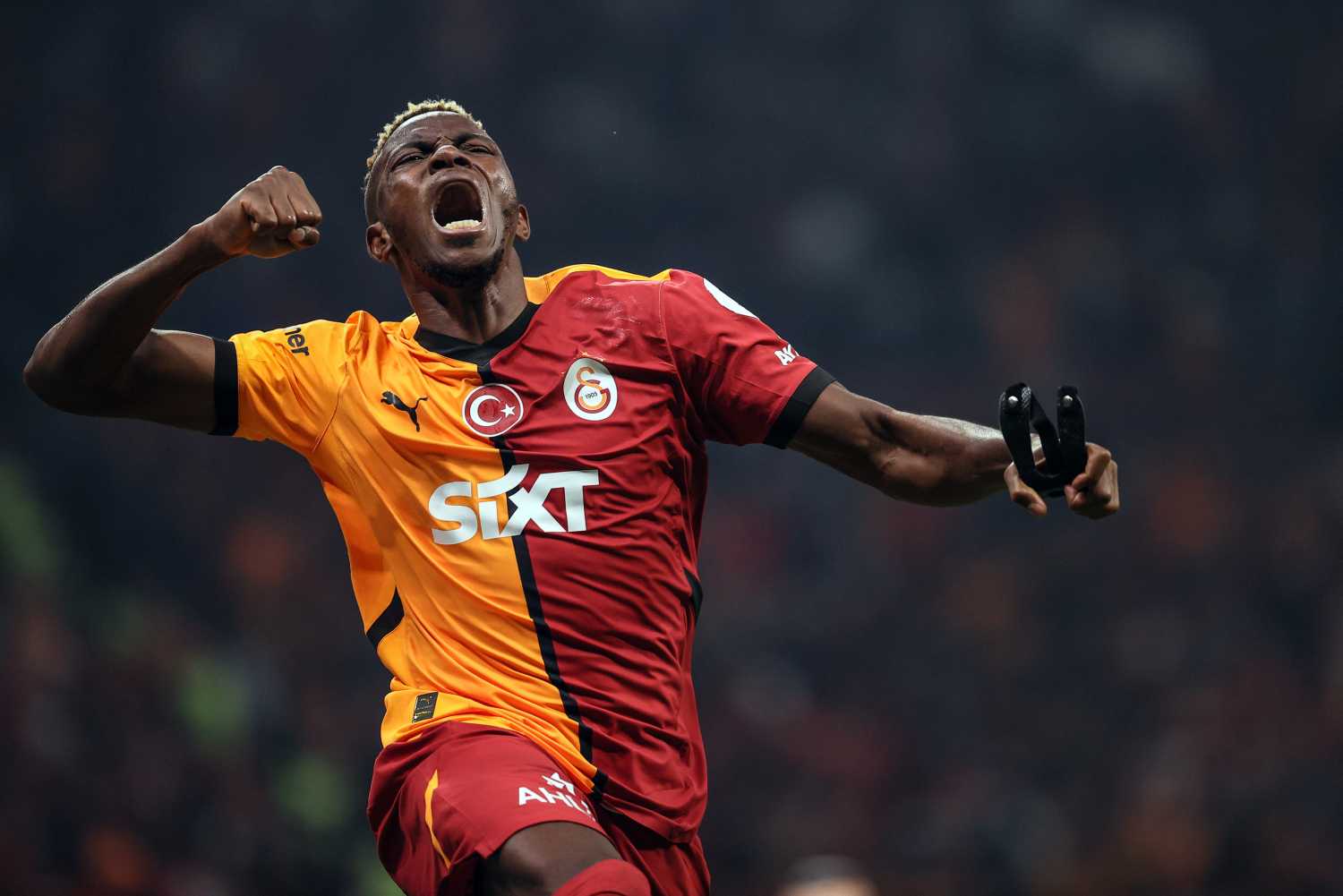 Galatasaray’a Victor Osimhen’den kötü haber! Transfer için dünya devi devrede