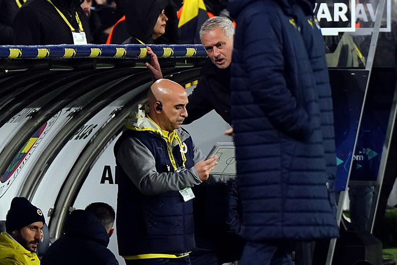 Jose Mourinho eski öğrencisini istiyor! Fenerbahçe’den dev transfer