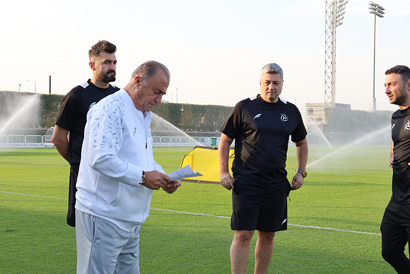 TRANSFER HABERİ | Galatasaray’ın yıldızına Fatih Terim kancası! Yönetim harekete geçti