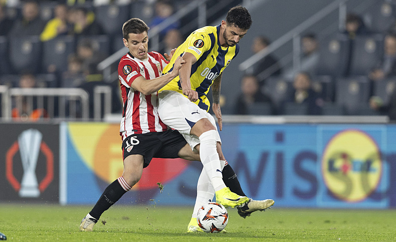 Fenerbahçe’ye kötü haber! 2 futbolcu sakatlandı