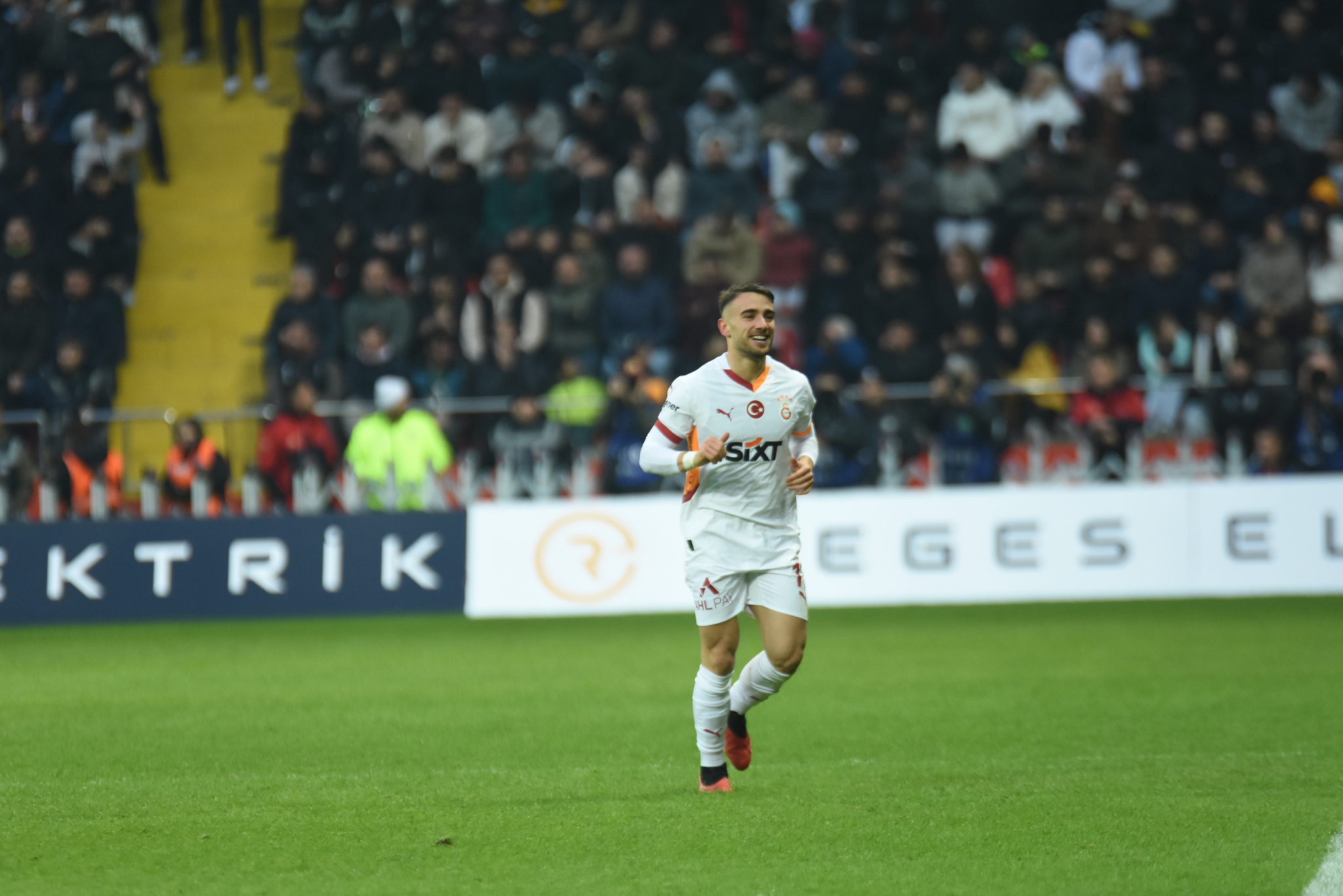 Okan Buruk’tan radikal karar! İşte Galatasaray’ın Göztepe maçı 11’i